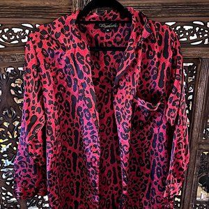 FASHION RED AND BLACK LEOPARD ANIMAL PRINT BUTTONDOWN LONG SLEEVE PAJAMA TOP MED